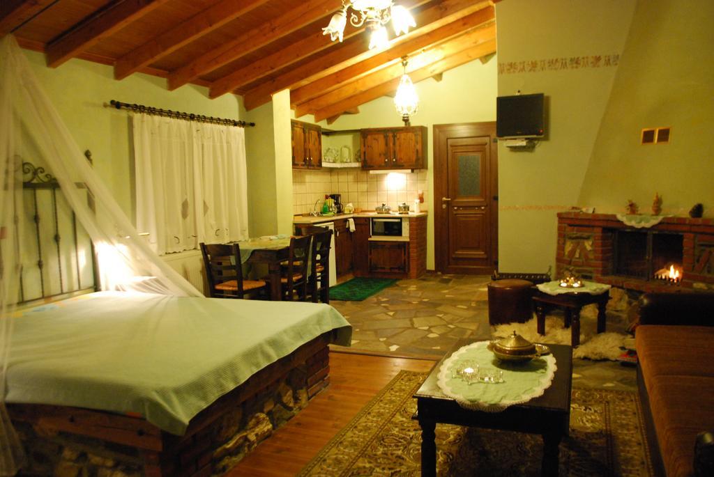 Tzivaeri Likodhrómion Exterior foto