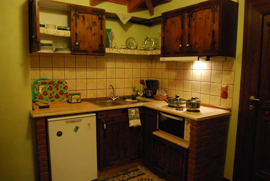 Tzivaeri Likodhrómion Exterior foto